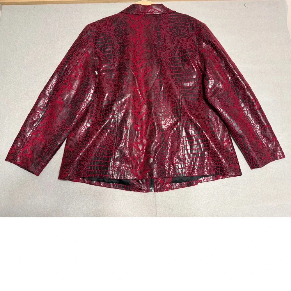 Selene Sport Womens Red Faux Snakeskin Embossed Zip Up Jacket Size 18